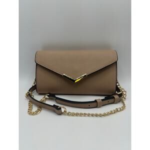 Urban Expressions Hester Nude Vegan Leather Crossbody Clutch Gold Chain NWOT